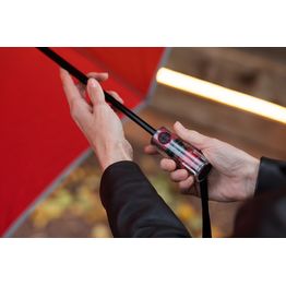 Зонт наоборот складной Futurum со светоотражающим кантом, красный